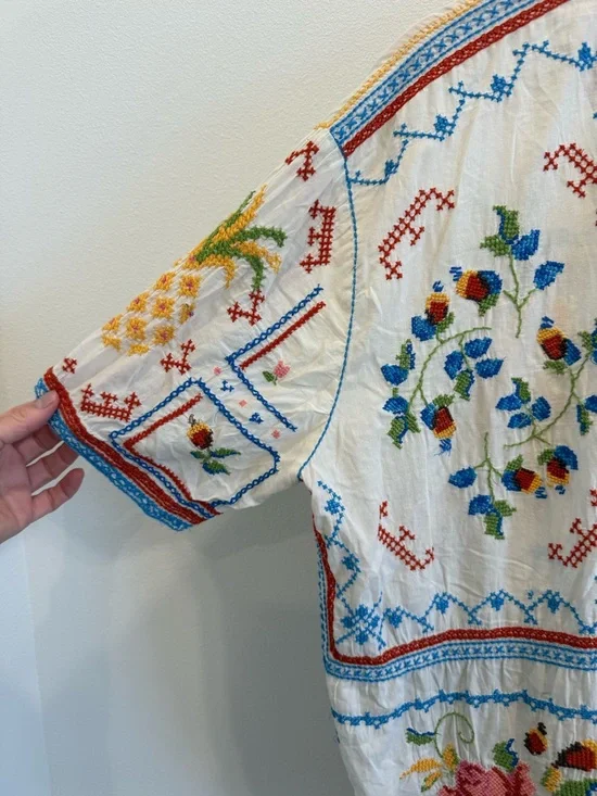 Farm Rio Embroidered Pineapple & Floral Short-Sleeve Shirt XL Tropical Vacation - Picture 6 of 14